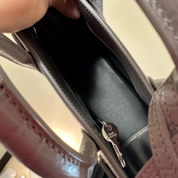 YSL Saint Laurent Lizard Embossed Calfskin Nano Sac De Jour in Fog Gray, NWOT - Picture 9 of 12